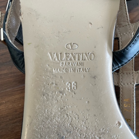 Valentino Rockstud Flat Flip Flop - Picture 9 of 10